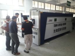 Máy cắt Laser Fiber "Tainan Hi-Tech" TAHG-3015A-1000W