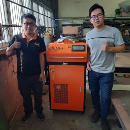 Máy hàn thép "Quận Longtan, thành phố Đào Viên" máy hàn và cắt laser sợi quang cầm tay (cấp dây tự động) 1500W