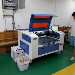 Máy cắt và khắc laser tiêu chuẩn "Quận Guishan thành phố Đào Viên" SUII-9060-100W