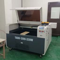 Máy cắt và khắc laser điều khiển bằng servo công suất cao "Thị trấn Wujie, huyện Yilan" TADH-1390-320W